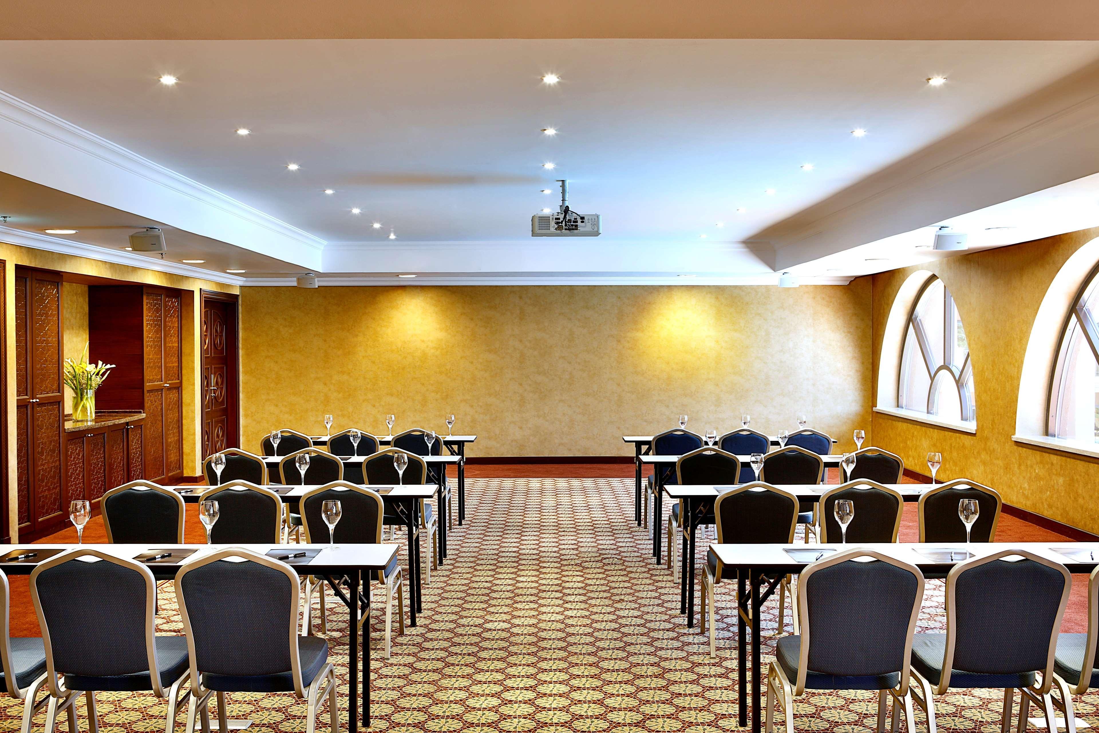 Hilton Alexandria King'S Ranch Hotel King Mariout Exterior foto Meeting room