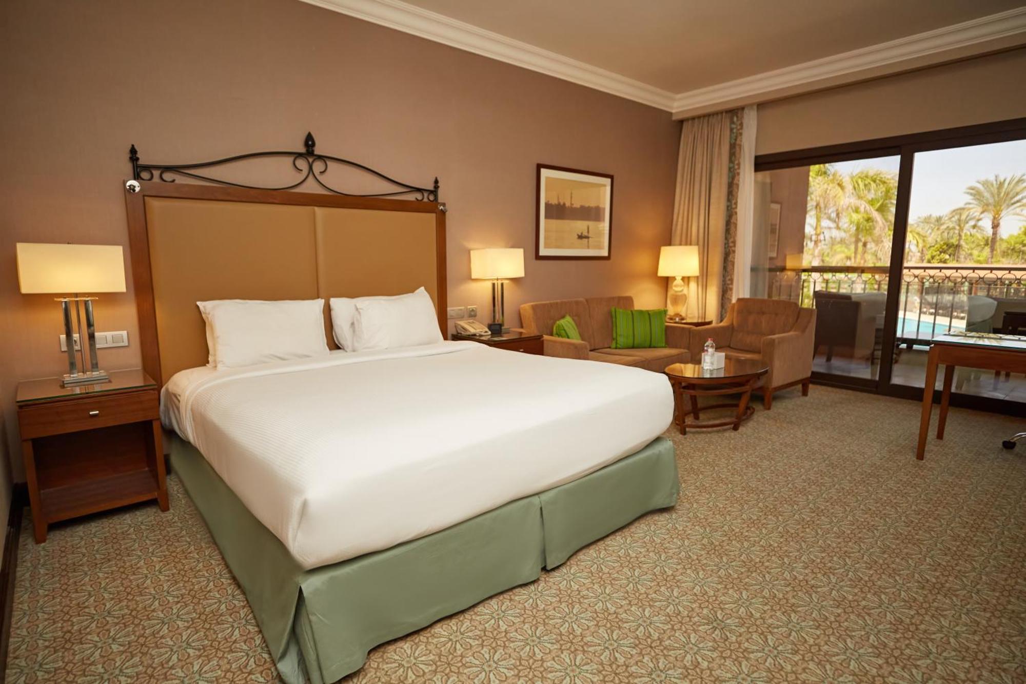 Hilton Alexandria King'S Ranch Hotel King Mariout Exterior foto A room at the Hilton Sharm El Sheikh
